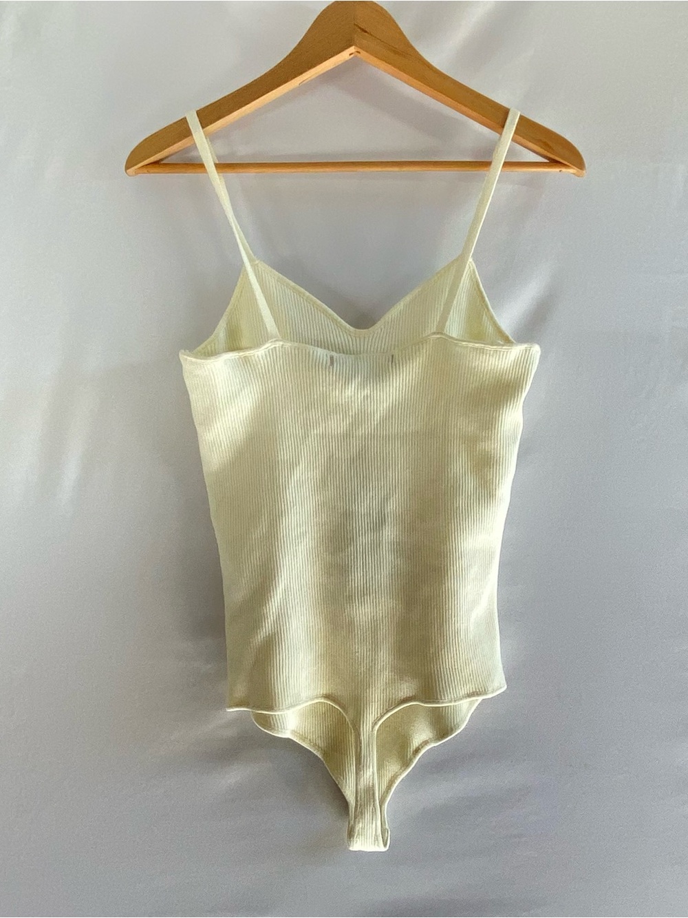 Vero Moda Lonnie Sleeveless V-Neck Tank-Style Bodysuit - Picture 8 of 8